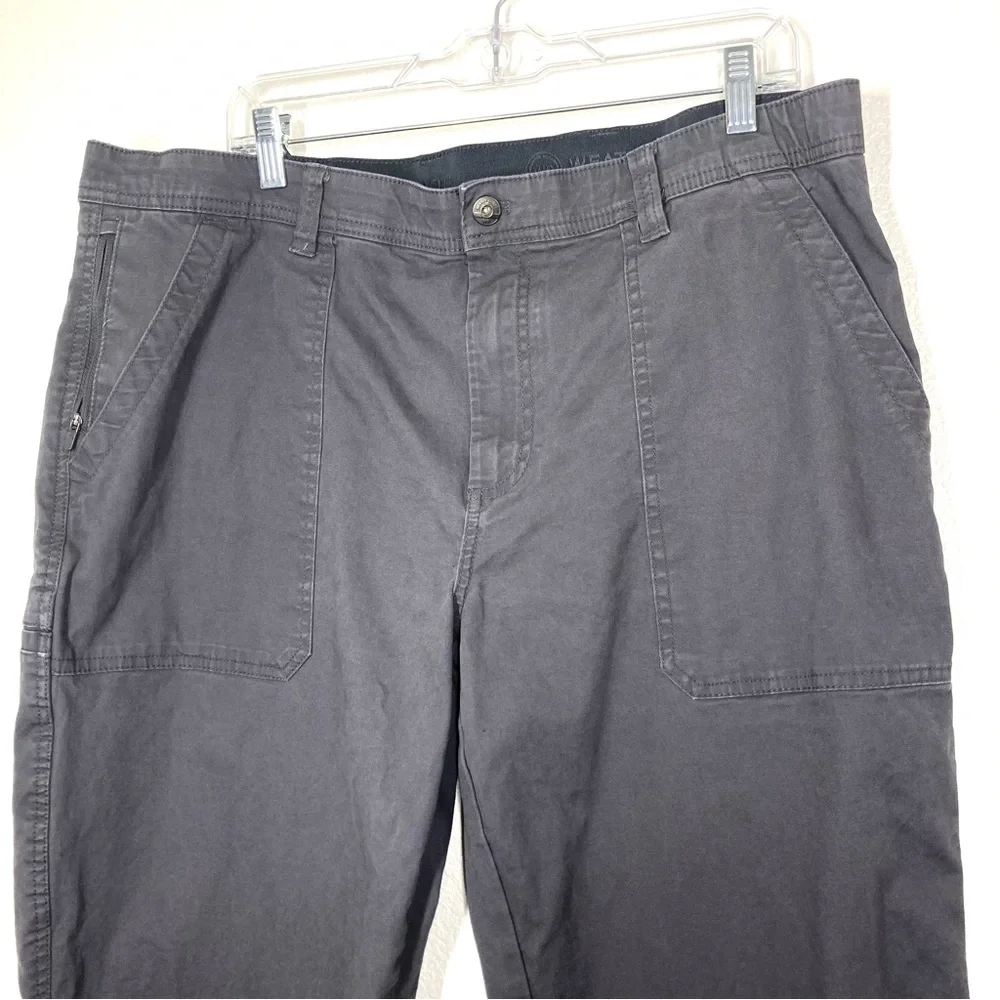 WP Weatherproof Cargo Hiking Pants Gray 40x32 Cotton Spandex Velcro Pockets